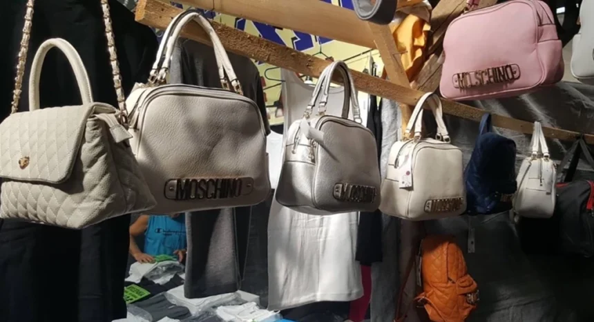 Κατάσχεση απομιμητικών στο κατάστημα έμπορος Ρόδου