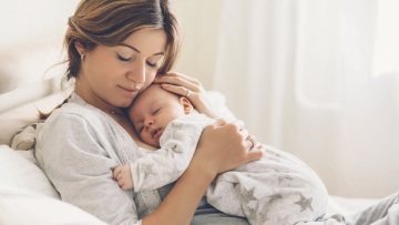 παρέλαση 9ης Μαΐου χωρίς άρματα και πυραύλους