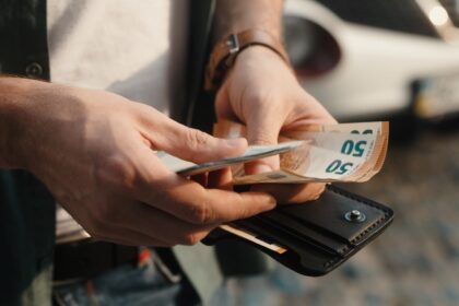 Μέτρα στήριξης ακρίβεια και ενέργεια στην Ελλάδα