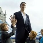 Σουλτάν Κόσεν ψηλότερος άνθρωπος