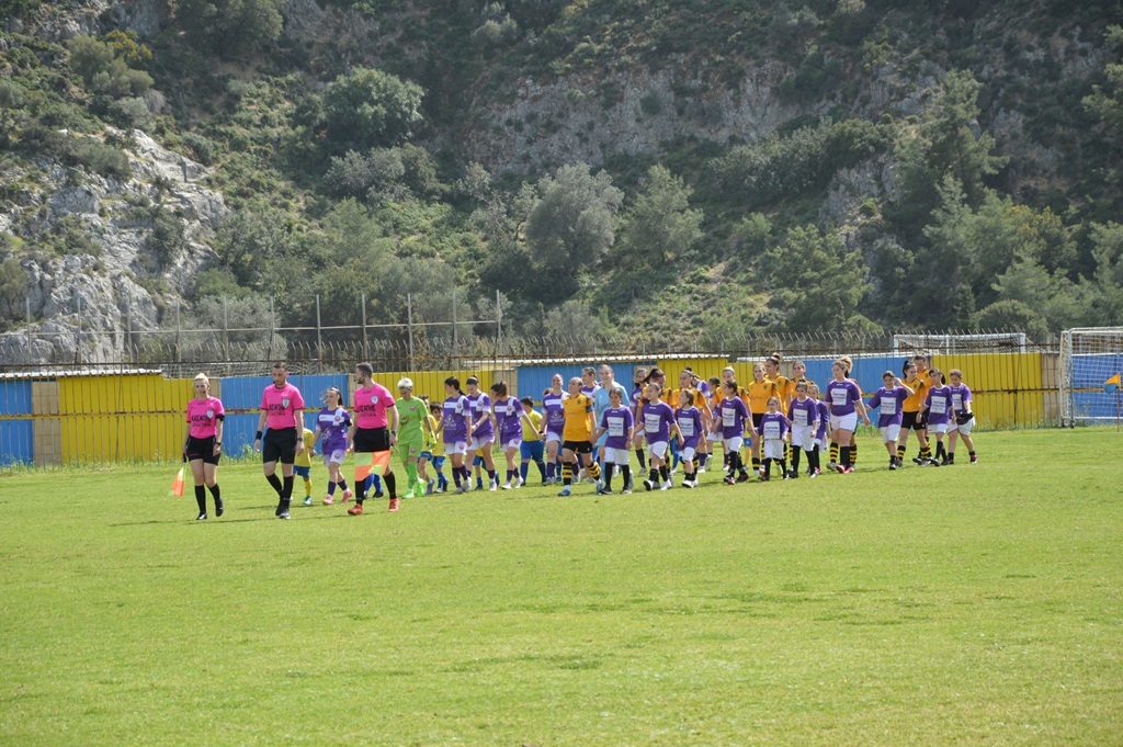 16 νέες ναυπηγήσεις Costamare containerships Cosco