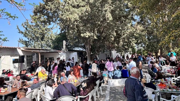 Εορτή Ζωοδόχος Πηγή με τοπικά πανηγύρια