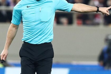 Διαιτητές play off ντέρμπι Super League elite UEFA