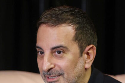 Στέλιος Κουδουνάρης σχεδιαστής μόδας μύθος ναρκωτικά