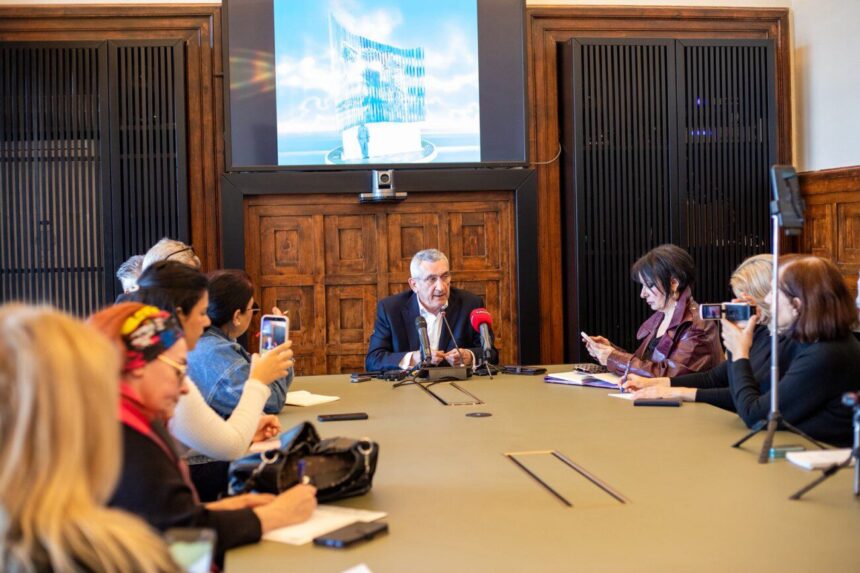 Χατζημάρκος ΔΕΥΑΡ Ρόδου τιμολόγια συνέντευξη Τύπου