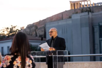 Qualco Τσακαλώτος εταιρεία τεχνολογία AI