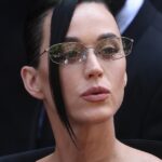 Κέιτι Πέρι Φοντάνα ντι Τρέβι ρίχνει πιστωτική