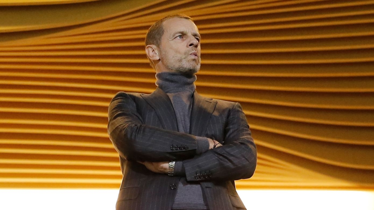 Αλεξάντερ Τσέφεριν μιλά για ερμηνείες του VAR