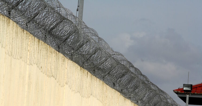 Σύλληψη φυλακές Τρικάλων χασίς σε παντόφλες