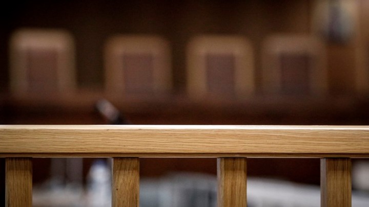 πατέρας βίαζε κόρη υπόθεση Ρόδος