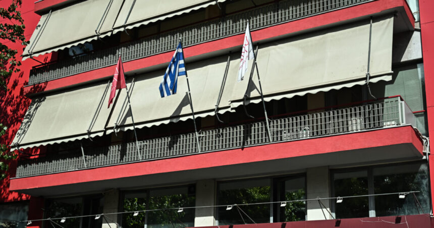 παραίτηση Λαζαρίδη και κυβερνητική αντίδραση