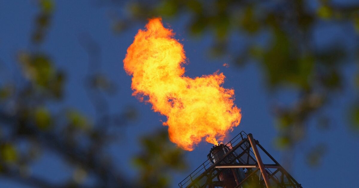 Γραφικές απεικόνιση τιμών πετρελαίου κρίσης