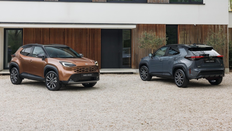 Toyota Yaris Cross ανανέωση νέα μάσκα εμπρός