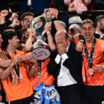 ΟΦΗ νίκη Κύπελλο πανηγυρισμοί στο Ηράκλειο