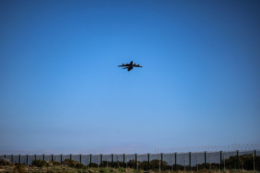 Υφυπουργός Άμυνας Βρετανίας Αλ Καρνς δηλώνει στην κύπρο