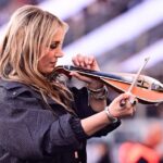 Γεωργία Νταγάκη με λύρα στον τελικό Κυπέλλου Ελλάδας