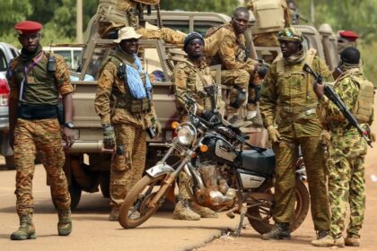 Ένοπλες επιθέσεις χωριό Νιγηρία νεκροί