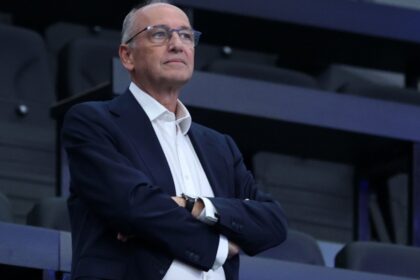 Καταγγελία Αμαρουσίου στην ΕΟΚ, επιτροπή δεοντολογίας