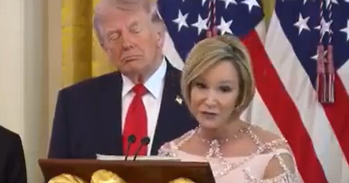 Πόλα Γουάιτ ομιλία Λευκός Οίκος Τραμπ Χριστός