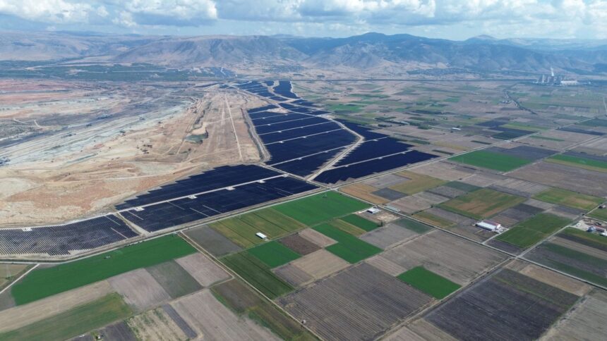 Φωτοβολταϊκά πάρκα ΔΕΗ Δυτική Μακεδονία πράσινη ενέργεια