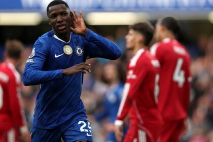 Μοϊσές Καϊσέδο Τσέλσι ανανέωση συμβολαίου