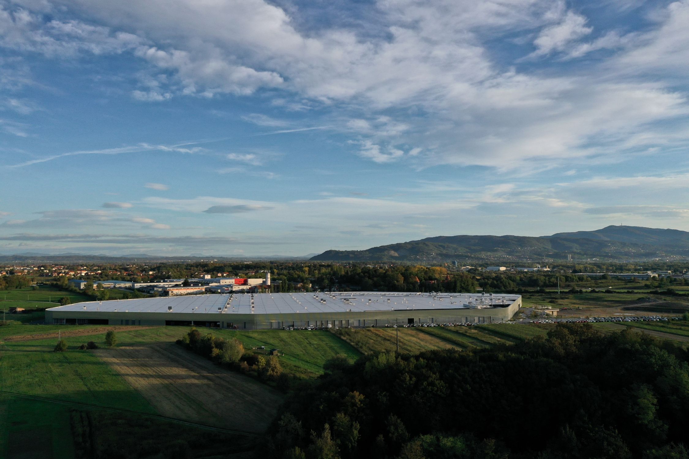 BMW i7 νέα μπαταρία Rimac κυλινδρικές κυψέλες