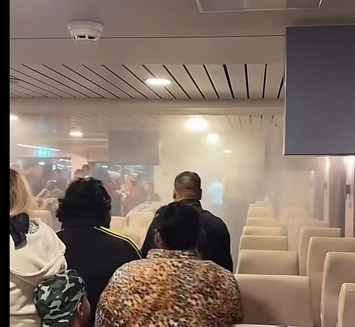 Νήσος Σάμος πυρόσβεση περιστατικό επιβάτες