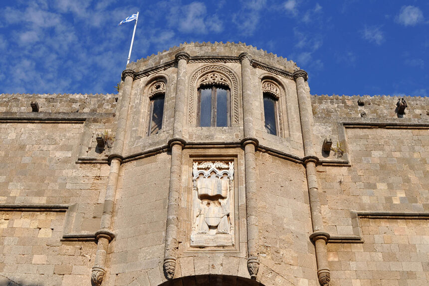 Παλάτι Ιπποτών Ρόδου αρχαιολογικοί χώροι έσοδα