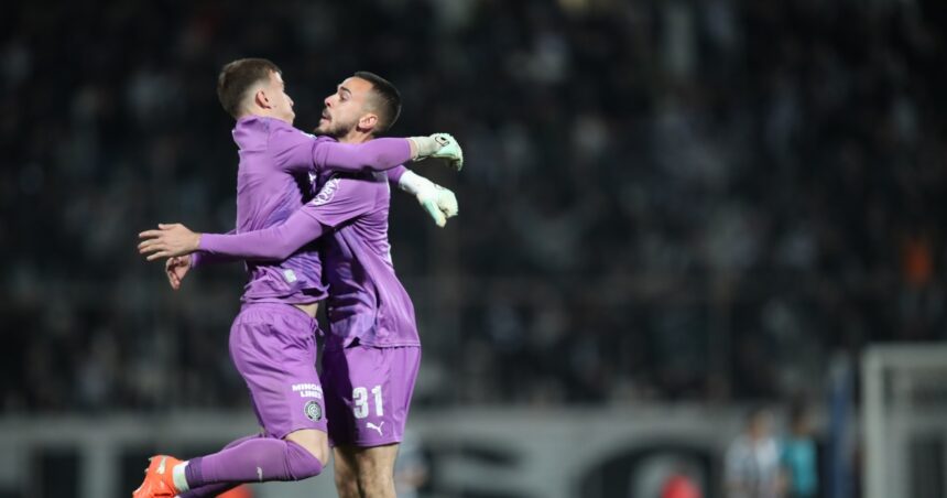 ΟΦΗ επτά Έλληνες παίκτες γιορτάζουν το Κύπελλο