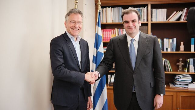 Πιερρακάκης και Ντέισελμπλουμ στο ΥΠΟΙΚ για προεδρία Eurogroup