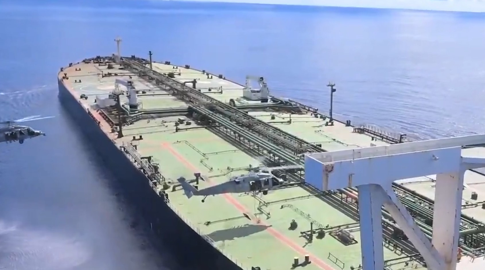 Majestic X Ινδικός Ωκεανός αναχαίτιση