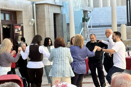 Πασχαλινό γλέντι Καζίνο Ρόδου παραδοσιακές γεύσεις