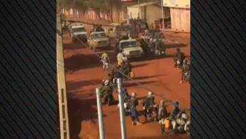 υπουργός Άμυνας Μάλι Σαντιό Καμαρά μετά την επίθεση