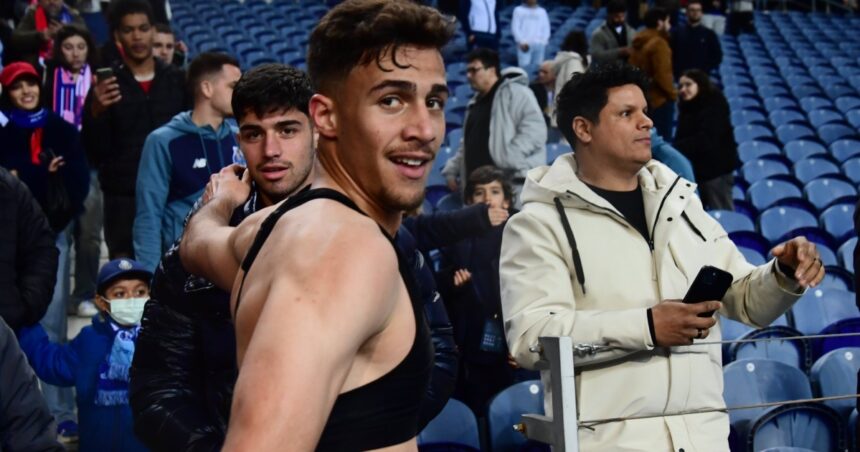 Θανάσης Κωστούλας και παιδιά του Κωστούλα