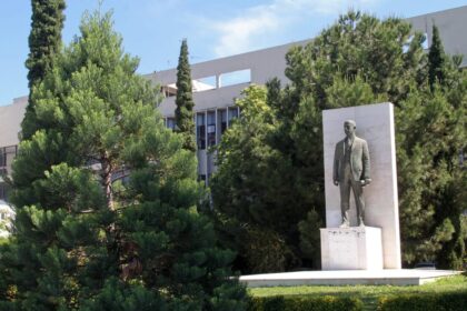 Εκδηλώσεις Παγκόσμια Ημέρα DNA στο ΑΠΘ με μαθητές