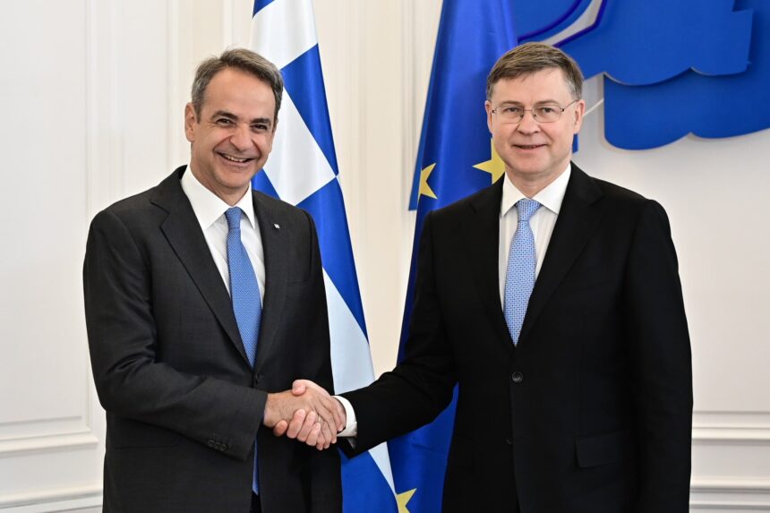 Ντομπρόβσκις και Μητσοτάκης συζήτηση για πρόοδο της Ελλάδας