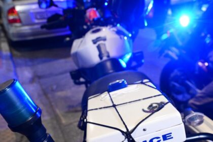 Σύλληψη 46χρονου στον Κηφισό για οδήγηση 200 χλμ/ώρα