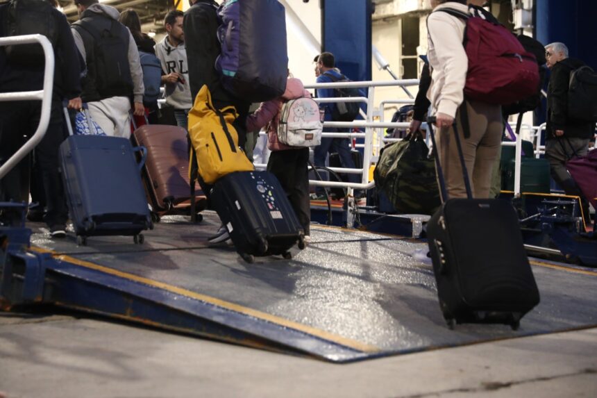 Ακτοπλοϊκά εισιτήρια Πάσχα σταθερές τιμές