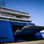 Πλοίο Champions League Jet 1 λιμάνι Πάρου εμπλοκή άγκυρας