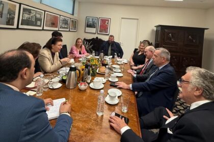 επιστροφή εβραϊκών κειμηλίων συζήτηση Αθήνα