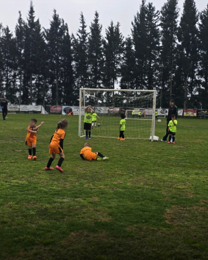 Παιδιά στην Ημέρα Ποδηλάτου στον Πειραιά