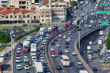 μποτιλιάρισμα Αθήνα πρωί 30 Απριλίου