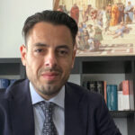 Νικολάκης Ζεγκίνογλου ενοχές και θρησκεία