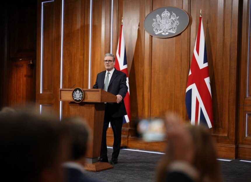 Διάσωση σκυλιών από ταμιευτήρα στην Κατερίνη