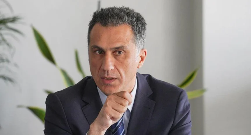 Τιμ Κουκ αποχωρεί και Τζον Τέρνους νέος CEO