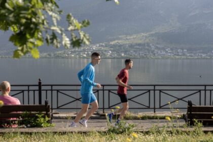 Δρομείς στο Ιωάννινα Half Marathon διαδρομή