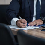 γήρανση λιανική καταστήματα προσβασιμότητα