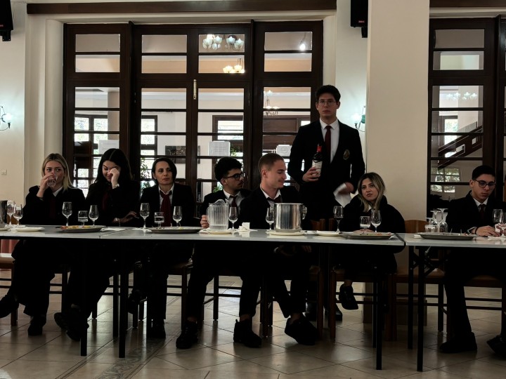 Σεμινάριο γευσιγνωσίας οίνου σχολή τουρισμού Ρόδος