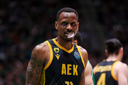 Ολυμπιακός ΑΕΚ πριν την αναμέτρηση με απουσίες