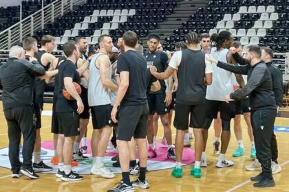 ΠΑΟΚ 100 χρόνια γιορτή πλατεία Αριστοτέλους